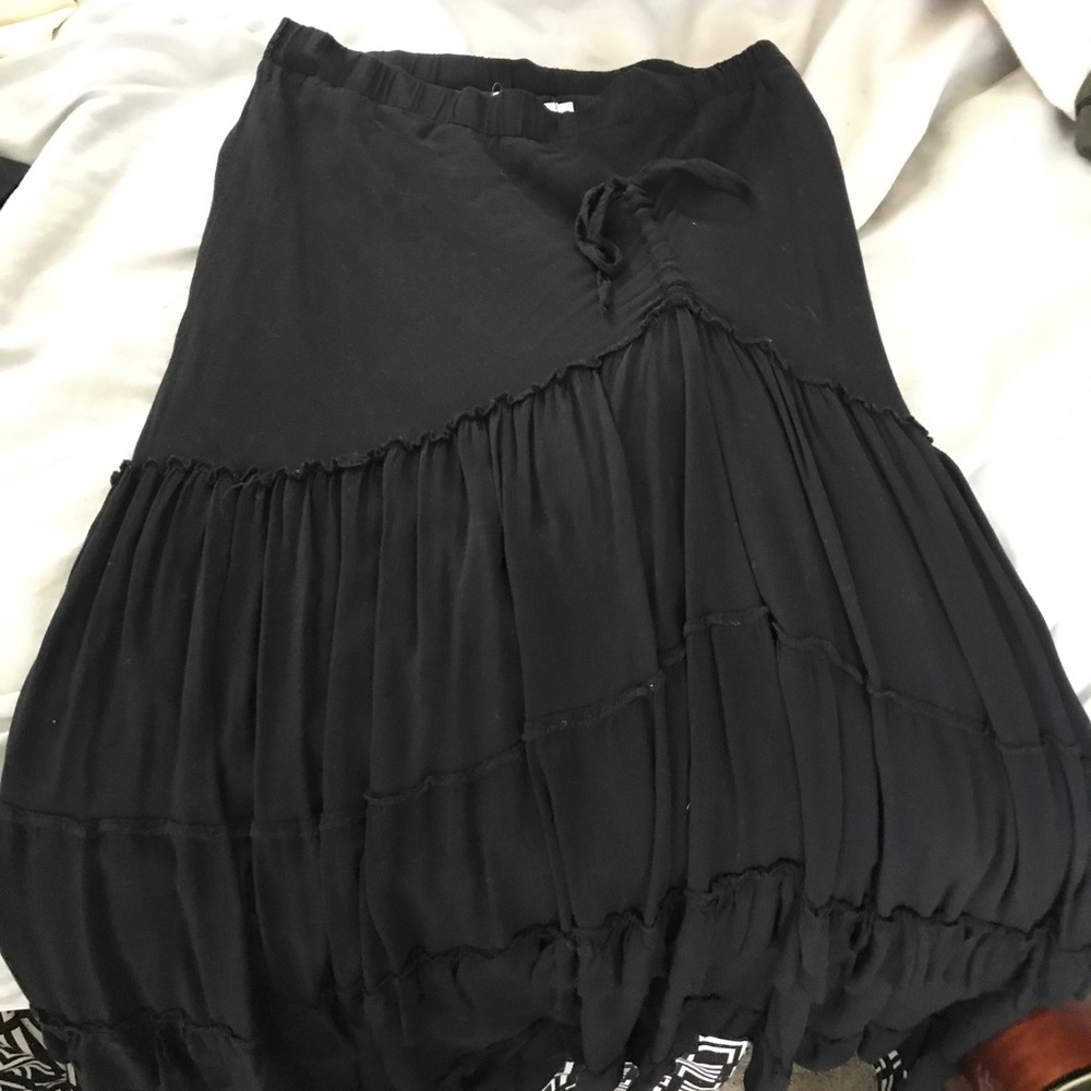 Pretty tiered black skirt